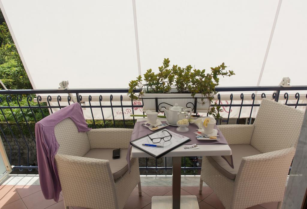 Bougainvillea Relais Sorrento Exterior photo